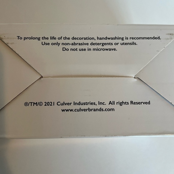 NIB Adorable Frosted Lowball Gnome Tumblers by Culver - Picture 7 of 8